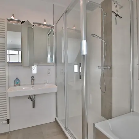 Residenz Alte Bergstrasse Residenz Alte Bergstrasse 21 *